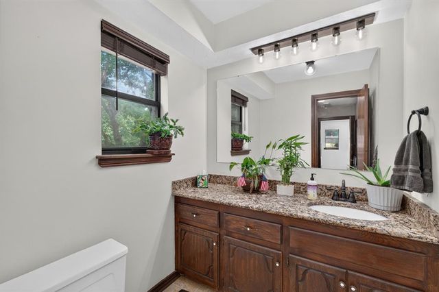 1809 Nighthawk Court, Edmond, OK 73034