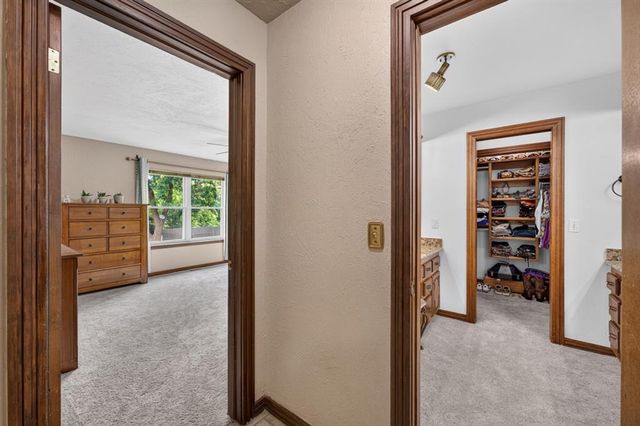 1809 Nighthawk Court, Edmond, OK 73034