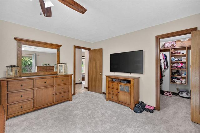 1809 Nighthawk Court, Edmond, OK 73034