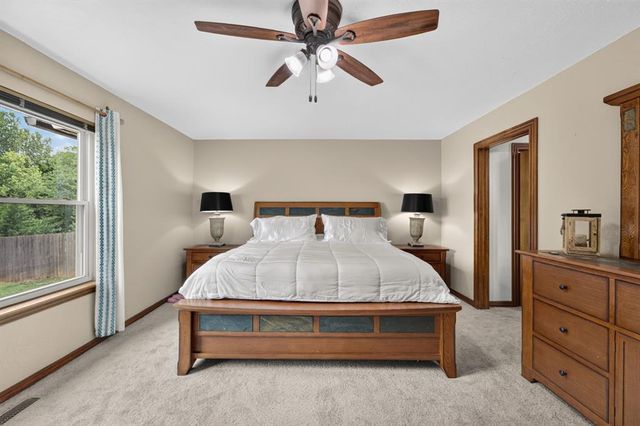 1809 Nighthawk Court, Edmond, OK 73034