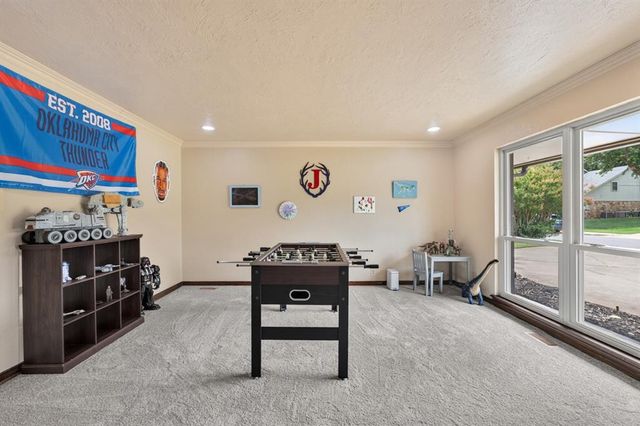 1809 Nighthawk Court, Edmond, OK 73034