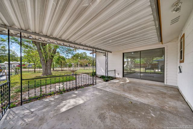 708 Maple, Schertz, TX 78154