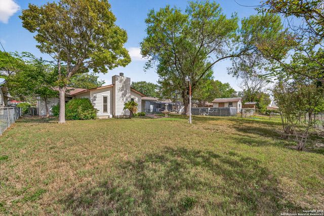 708 Maple, Schertz, TX 78154