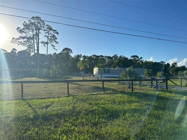 3850 Pioneer 10St, Clewiston, FL 33440