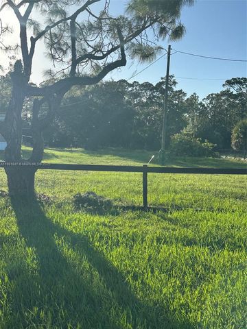 3850 Pioneer 10St, Clewiston, FL 33440