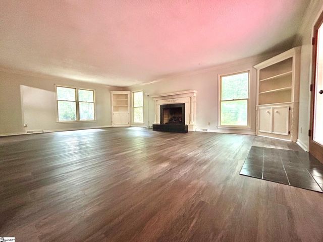 108 Pale Moon Drive, Pelzer, SC 29669