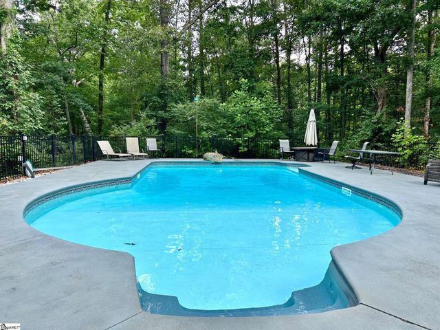 108 Pale Moon Drive, Pelzer, SC 29669