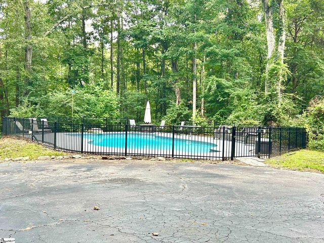 108 Pale Moon Drive, Pelzer, SC 29669