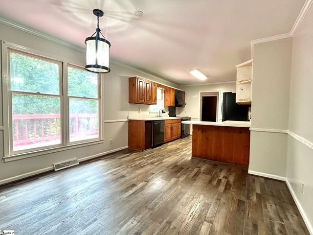 108 Pale Moon Drive, Pelzer, SC 29669