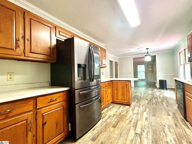 108 Pale Moon Drive, Pelzer, SC 29669