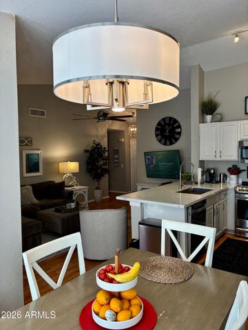 1723 E PALM BEACH Drive, Chandler, AZ 85249