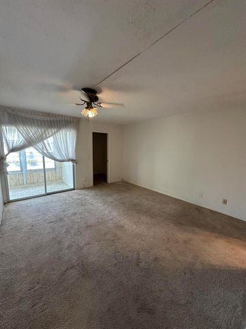 103 Greenbrier C, West Palm Beach, FL 33417