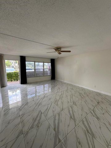 103 Greenbrier C, West Palm Beach, FL 33417