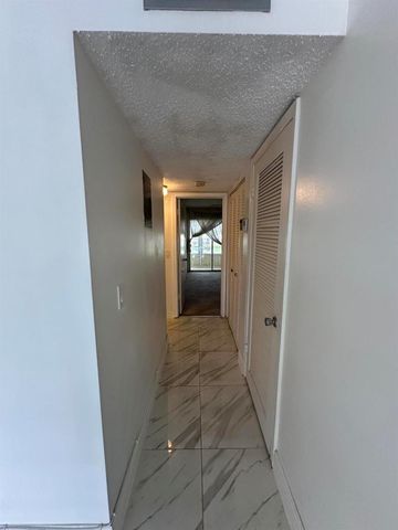 103 Greenbrier C, West Palm Beach, FL 33417