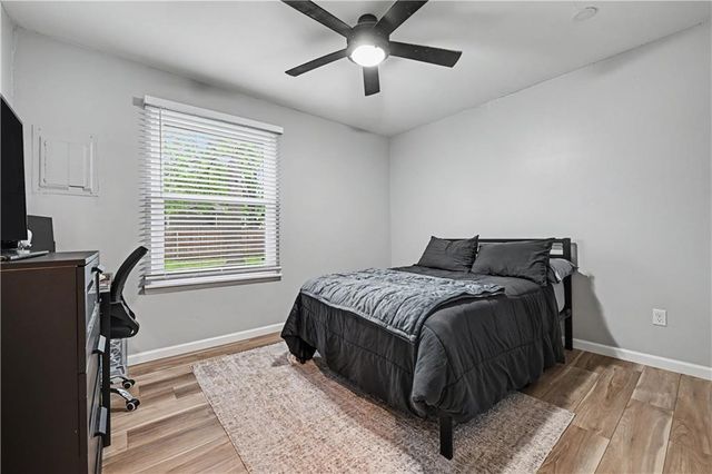 3804 Shadybrook Lane, Lawrence, KS 66047