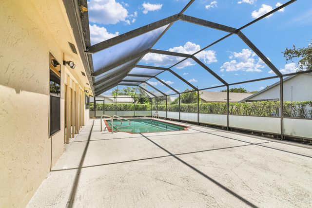 2660 Riviera Drive, Delray Beach, FL 33445