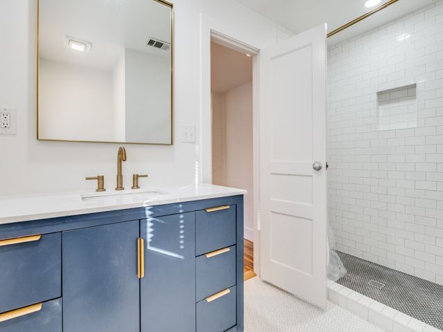 6022 Morningside Avenue, Dallas, TX 75206