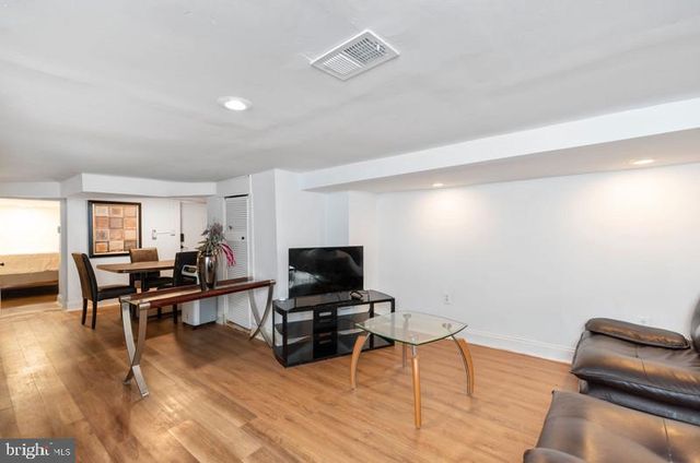 2627 CECIL AVE, Baltimore, MD 21218