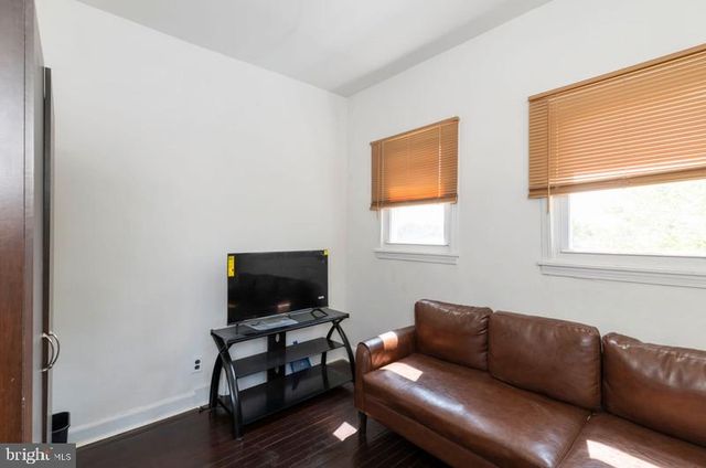 2627 CECIL AVE, Baltimore, MD 21218