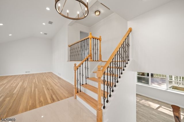 181 Haddenfield Rd, Clifton City, NJ 07013