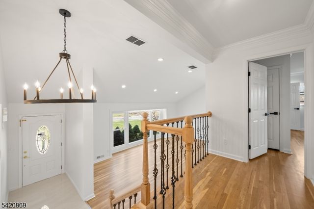 181 Haddenfield Rd, Clifton City, NJ 07013