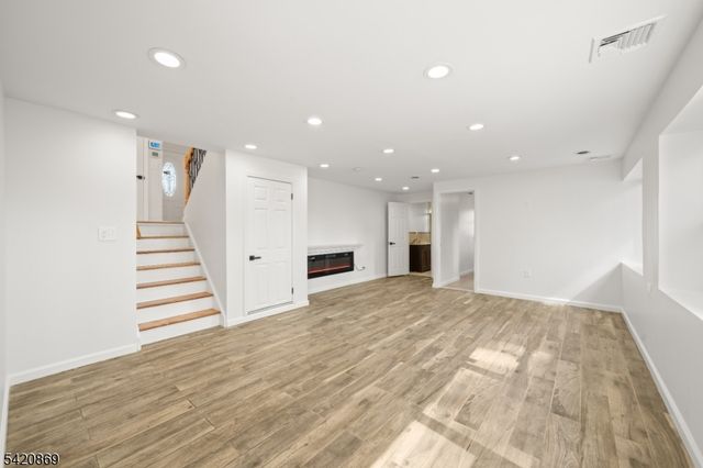 181 Haddenfield Rd, Clifton City, NJ 07013