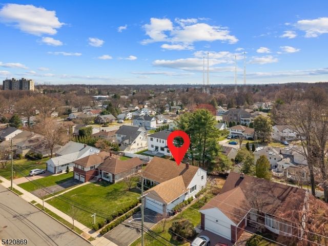 181 Haddenfield Rd, Clifton City, NJ 07013