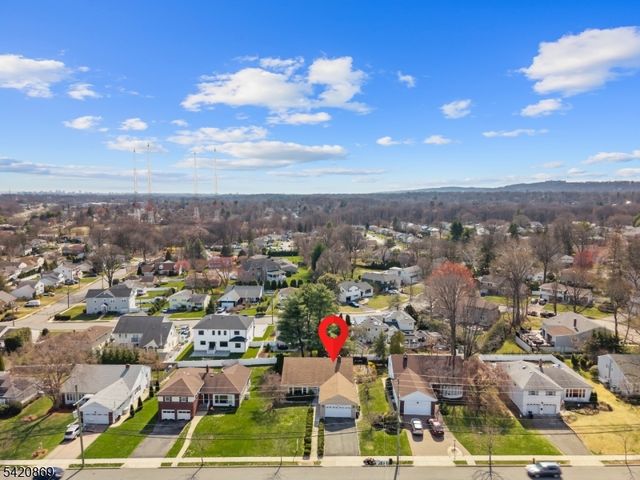 181 Haddenfield Rd, Clifton City, NJ 07013