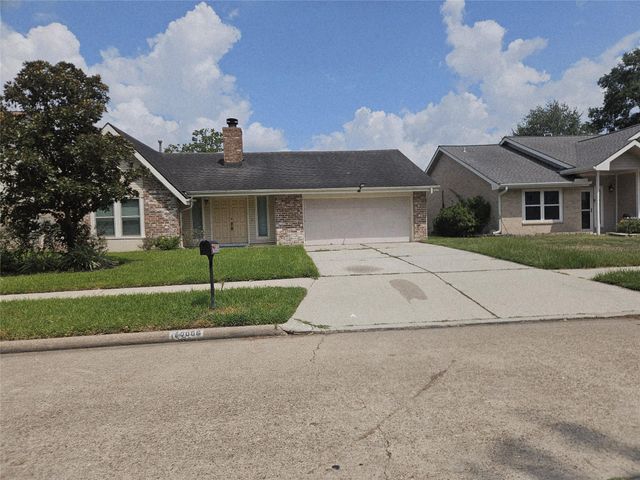 10006 Twilight Moon Drive, Houston, TX 77064