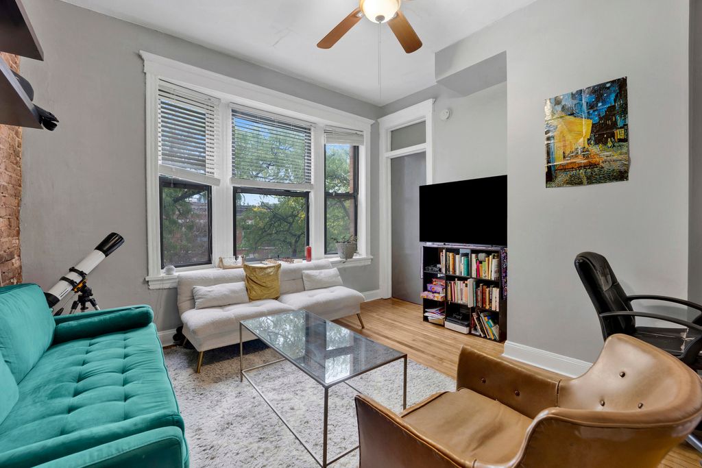 616 S Loomis Street 3, Chicago, IL 60607 — photo 3