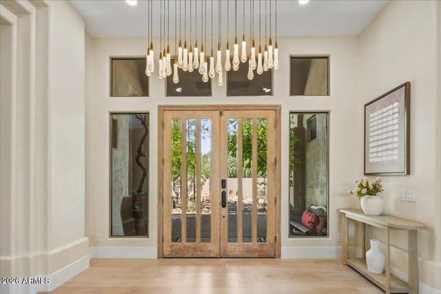 27070 N 73rd street Street, Scottsdale, AZ 85266