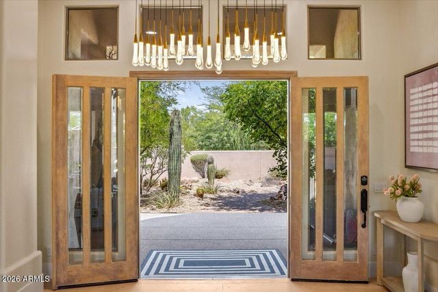 27070 N 73rd street Street, Scottsdale, AZ 85266
