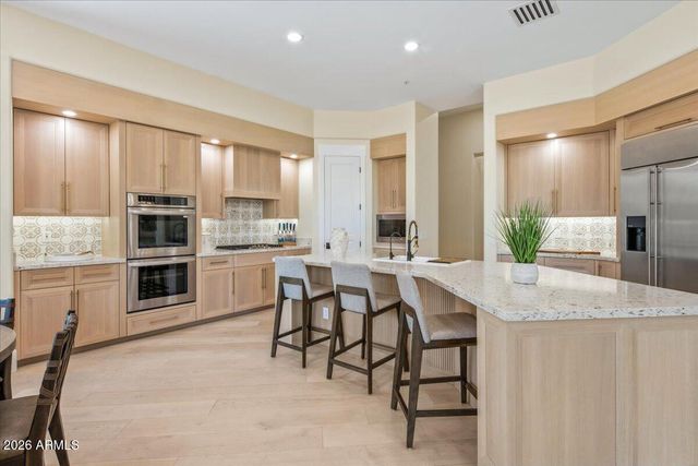 27070 N 73rd street Street, Scottsdale, AZ 85266
