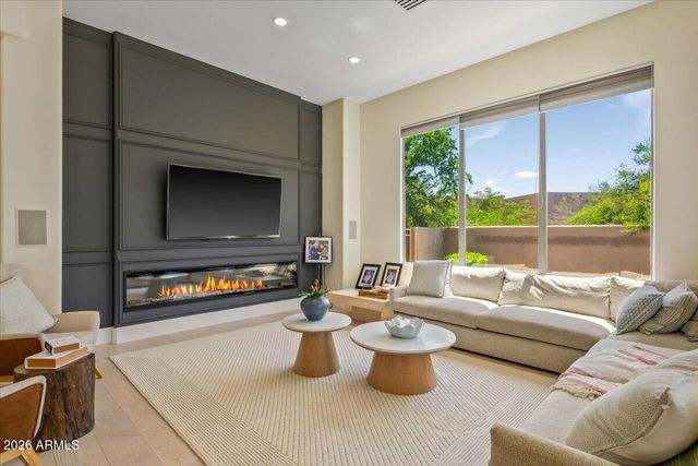 27070 N 73rd street Street, Scottsdale, AZ 85266