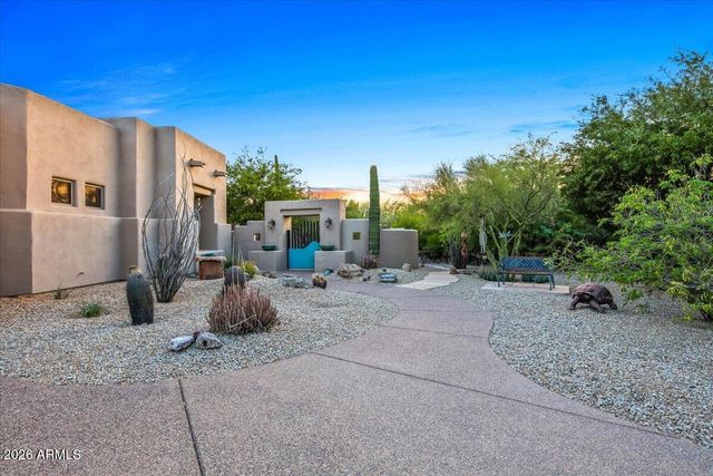 27070 N 73rd street Street, Scottsdale, AZ 85266