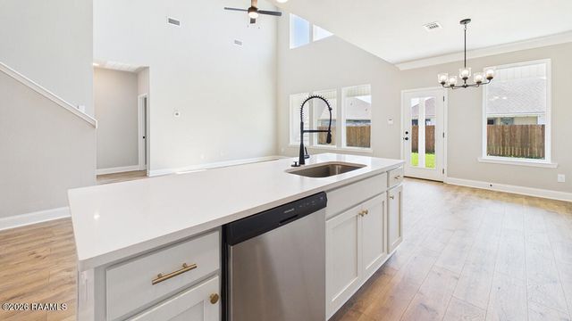 108 Belle Lake Drive, Lafayette, LA 70506