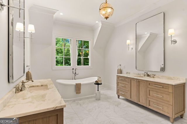 610 River Chase Ridge, Sandy Springs, GA 30328