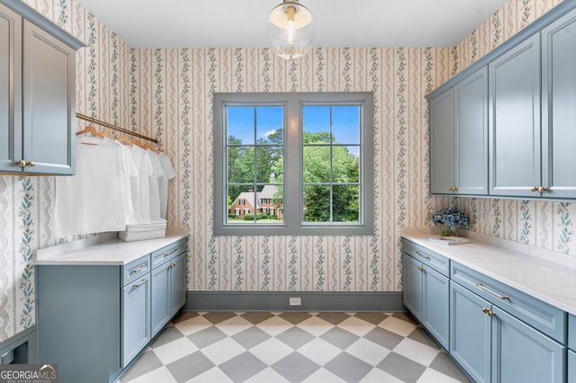 610 River Chase Ridge, Sandy Springs, GA 30328