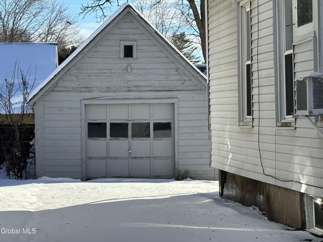 312 S Perry Street, Johnstown, NY 12095