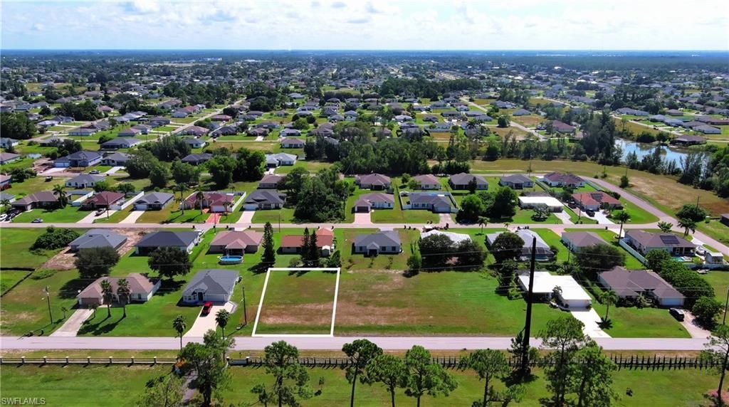 3453 Andalusia BLVD NE, CAPE CORAL, FL 33909 — photo 2
