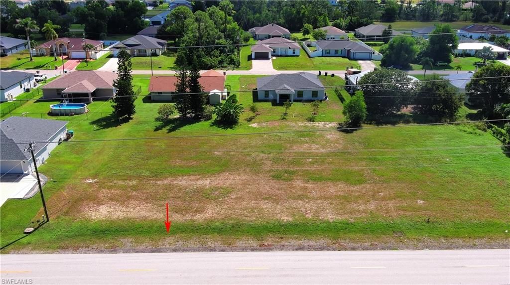 Image 6 of property listing at 3453 Andalusia BLVD NE, Cape Coral, FL 33909