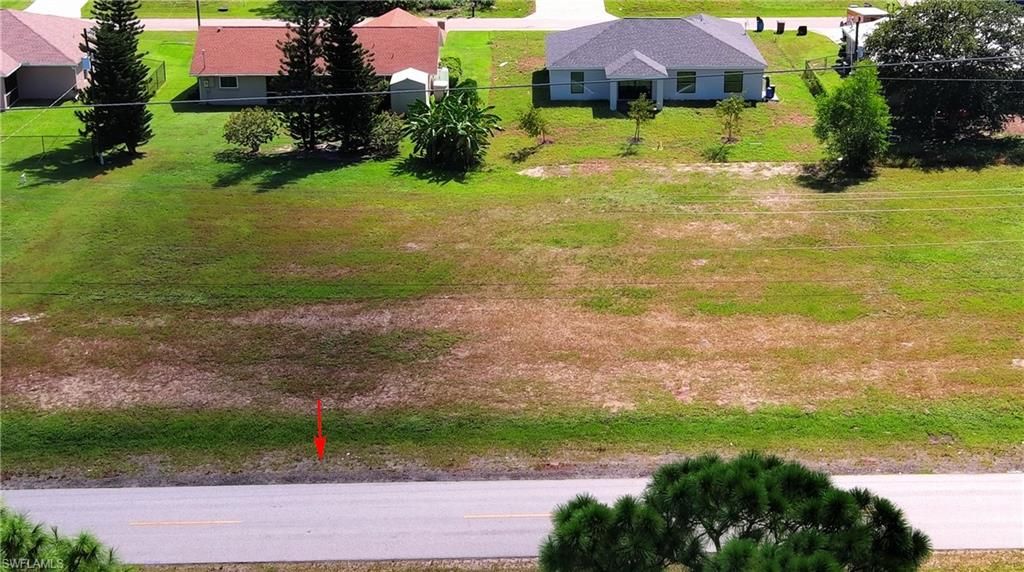 Image 9 of property listing at 3453 Andalusia BLVD NE, Cape Coral, FL 33909