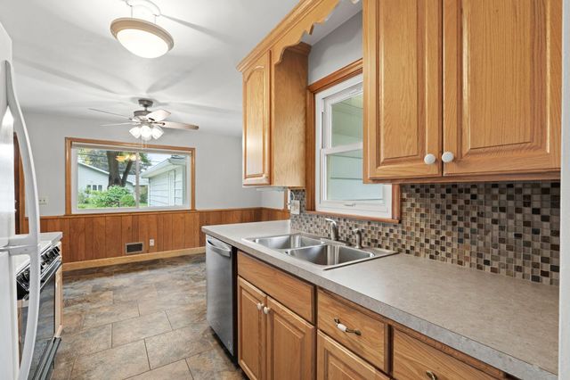 7027 13th Avenue S, Richfield, MN 55423