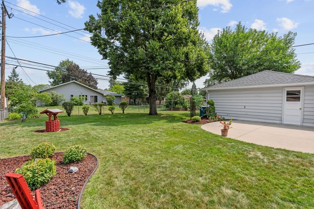 7027 13th Avenue S, Richfield, MN 55423