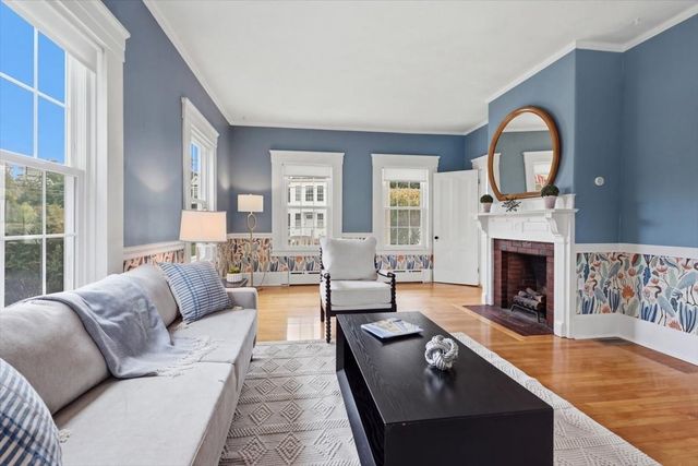 383 Pond Street, Weymouth, MA 02190