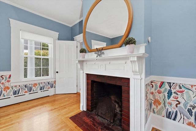 383 Pond Street, Weymouth, MA 02190