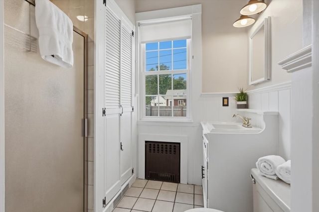 383 Pond Street, Weymouth, MA 02190