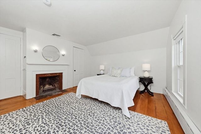 383 Pond Street, Weymouth, MA 02190