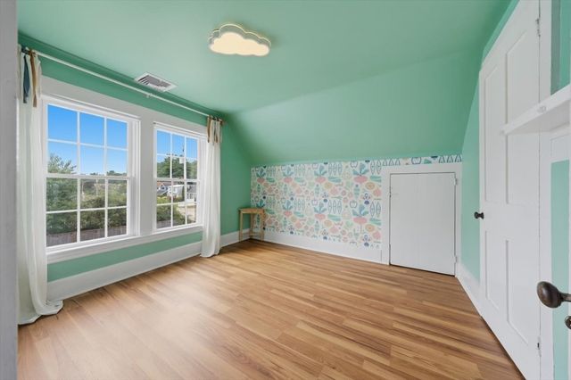 383 Pond Street, Weymouth, MA 02190
