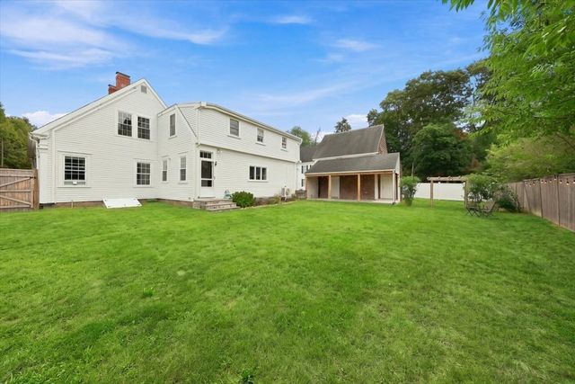383 Pond Street, Weymouth, MA 02190